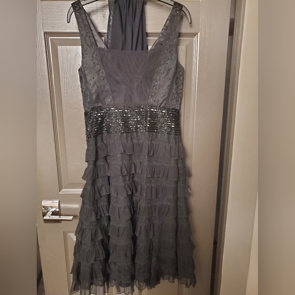 STUNNING vintage style black dress with beading, mesh and lace size 12 - Picture 5 of 9